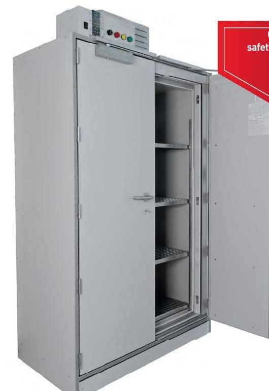 PRIOLION Classic two-leaf fire-rated cabinet for storing and charging lithium-ion batteries